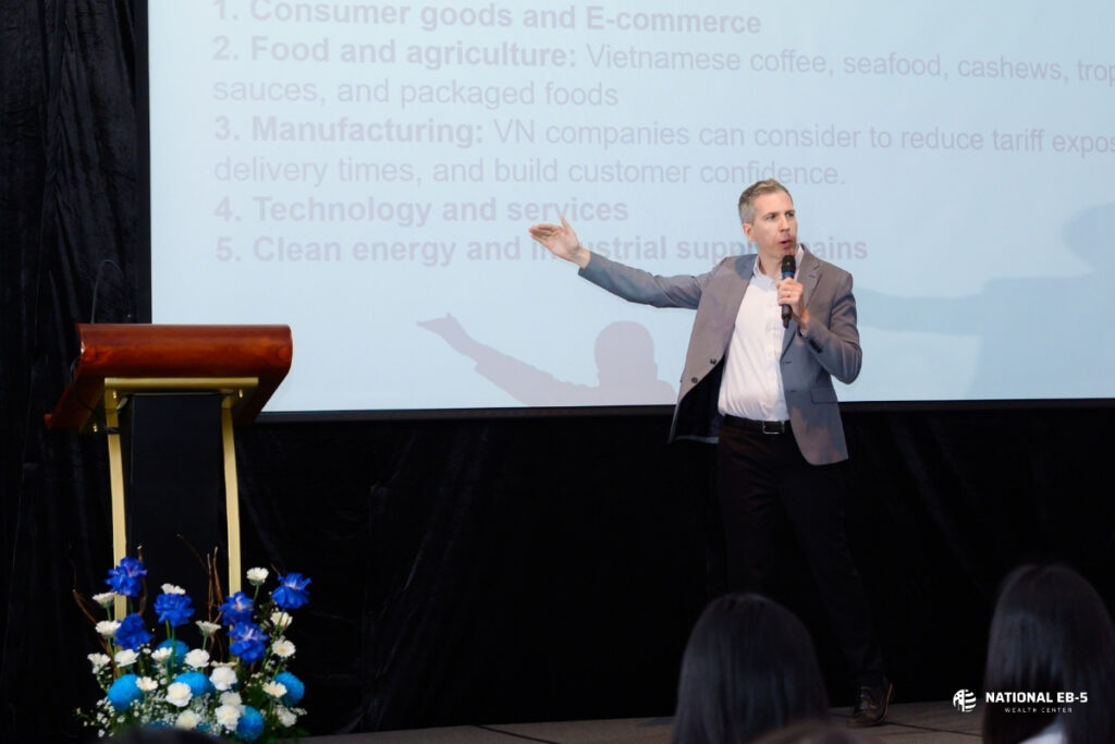 Travis Mitchell CEO of AmCham Vietnam speaks at the EB-5 Seminar